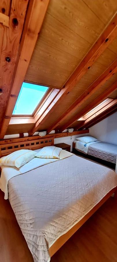 Bed & Breakfast Dionis 비스 외부 사진